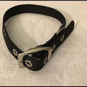 Black pet collar